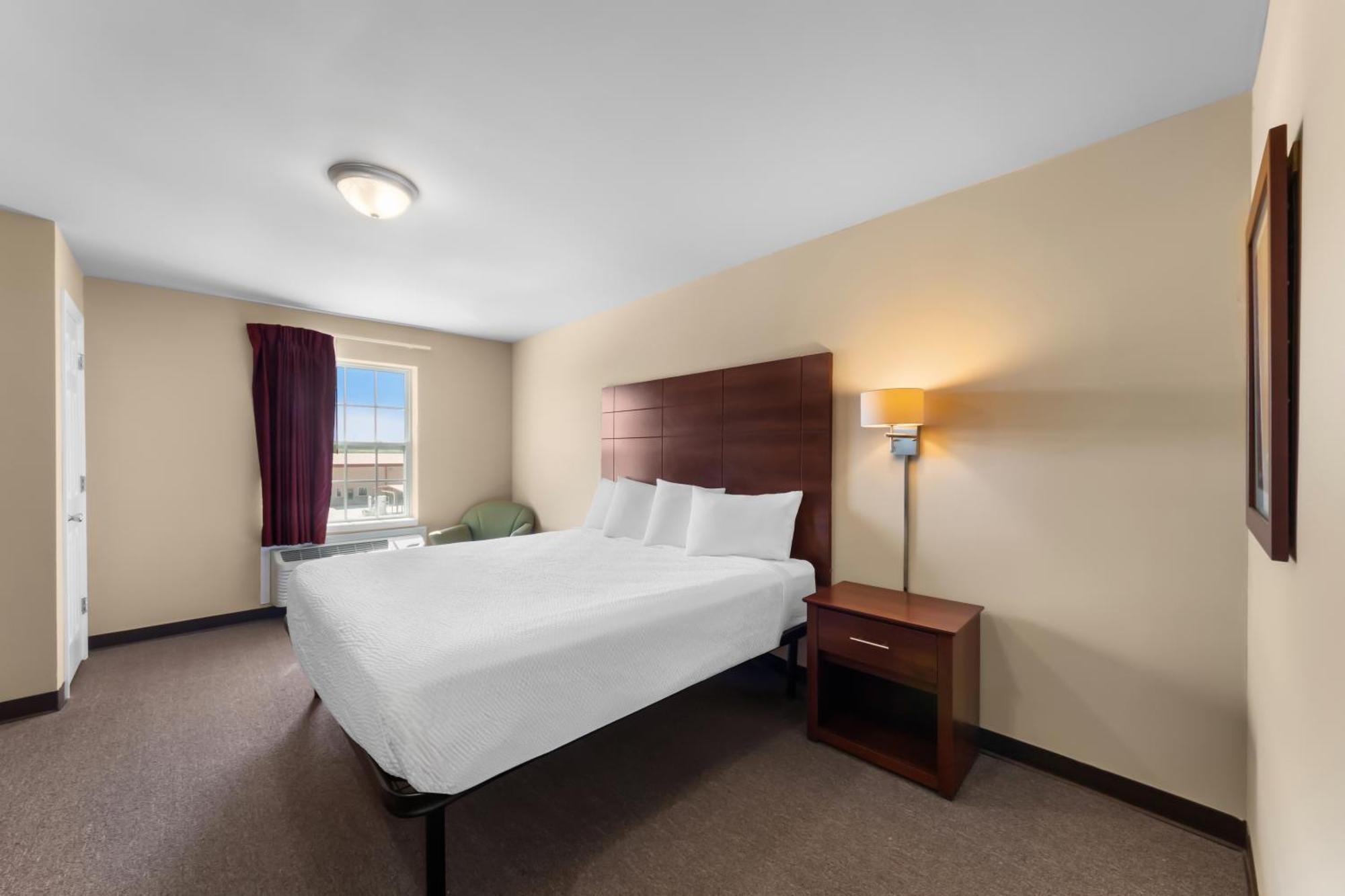 Risewell Kitchen Suites Плезантон Экстерьер фото
